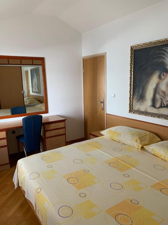 Apartments Epicentar Centar Baška Voda Zewnętrze zdjęcie